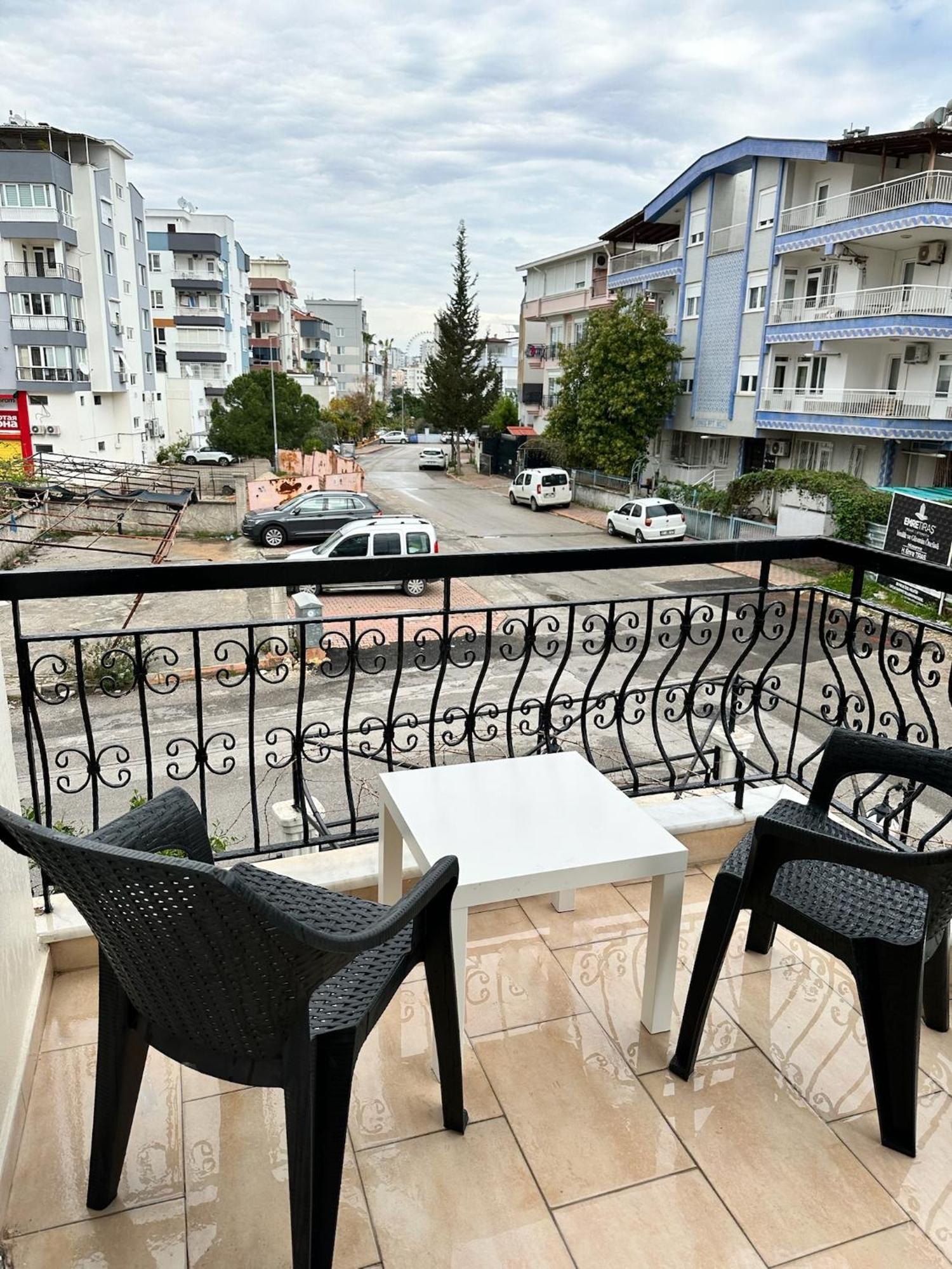 Bulut Apartment Antalya Rum bild